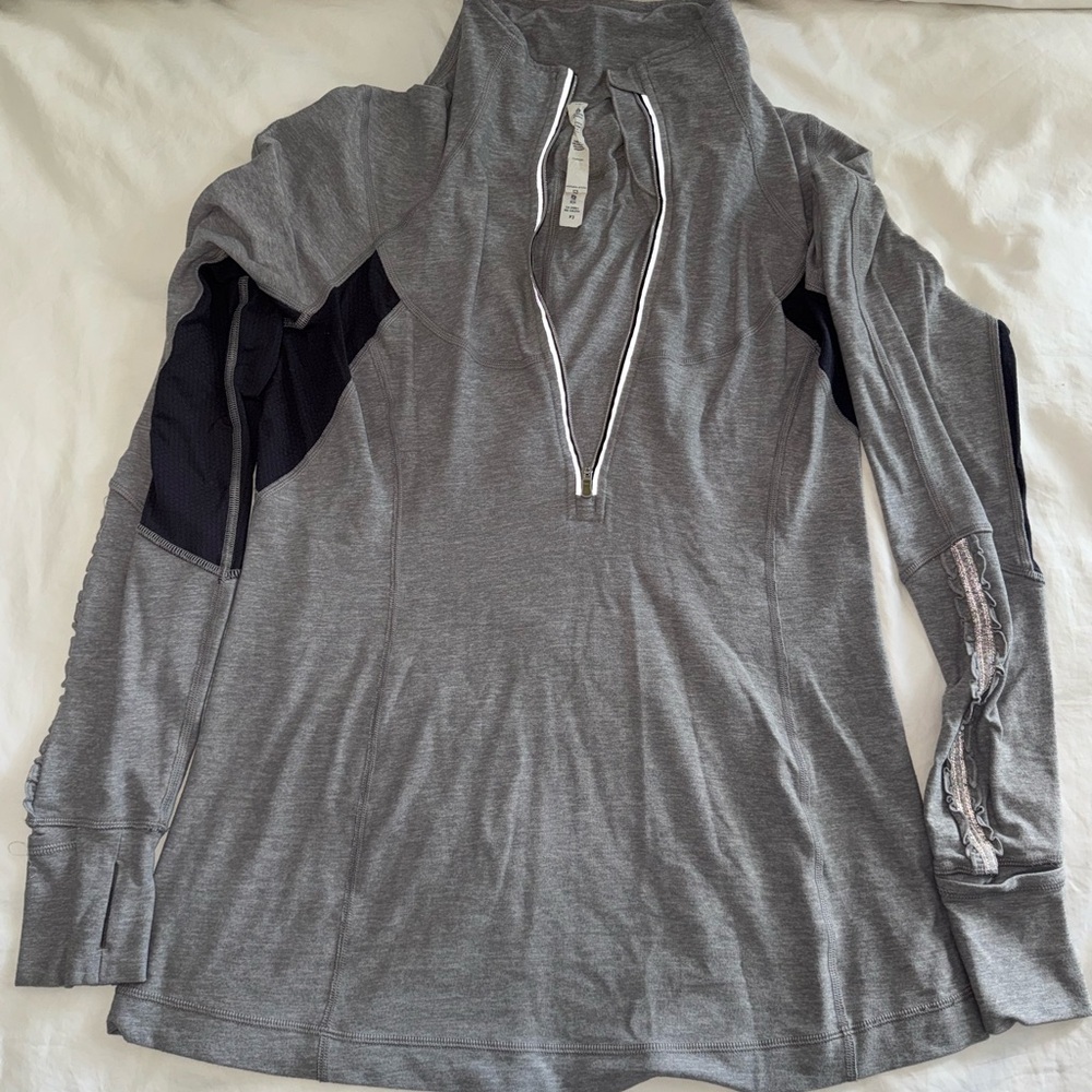 Lululemon Athletica Heather Gray Athletic Quarter-Zip Pullover - 10 - GUC